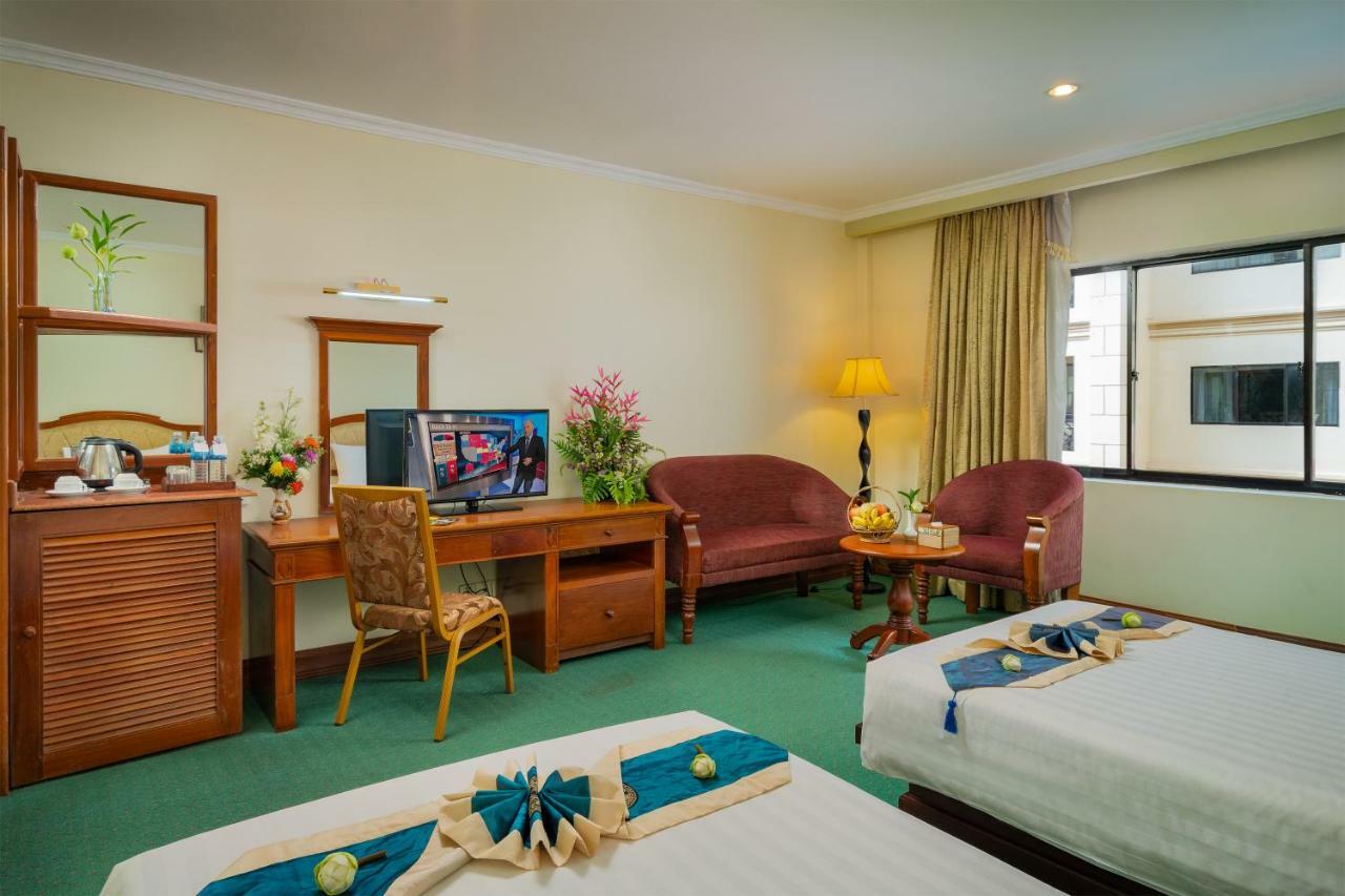 Dragon Royal Angkor Hotel Sziemreap Kültér fotó